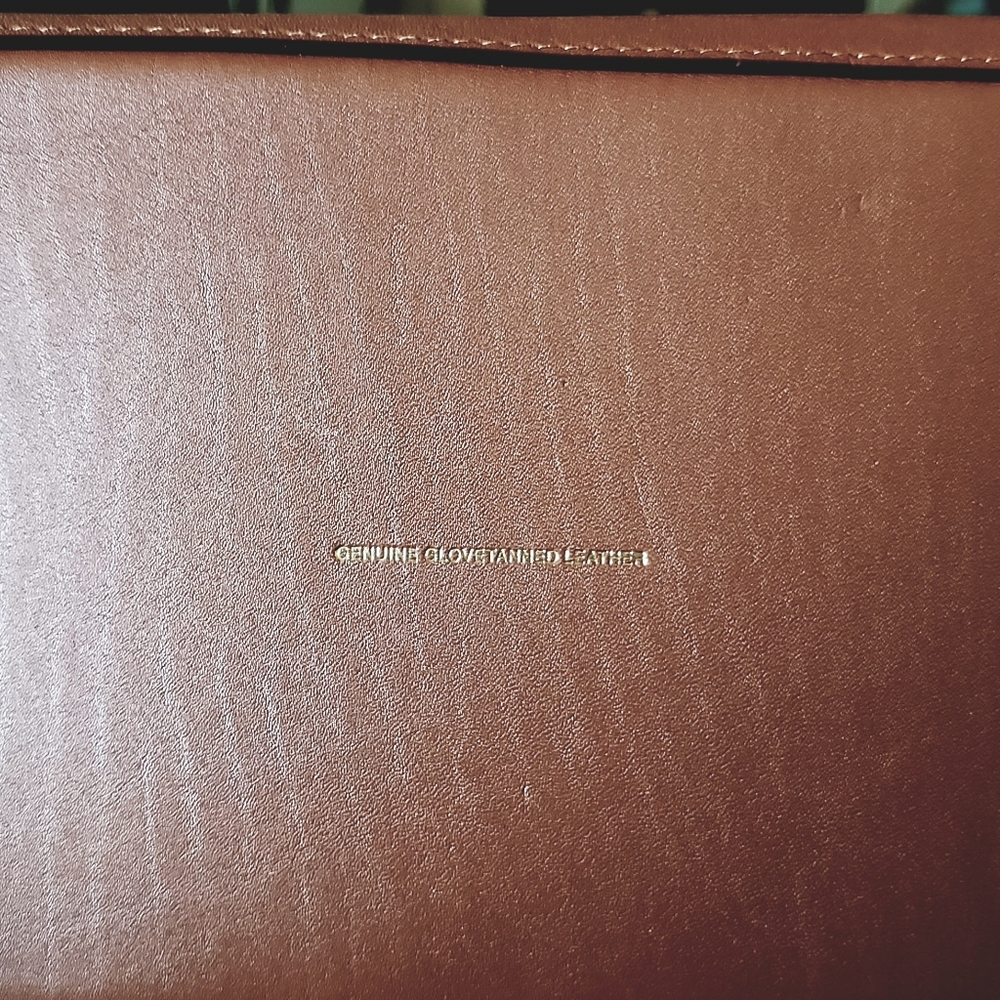 Designer Handbag - Picture 16 of 16